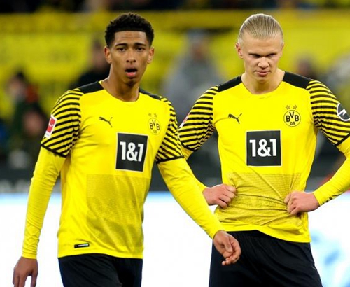 圣路易斯红雀在 2011 年世界大赛第六战两度面临出局绝境，最终凭借佛里斯奇迹逆转